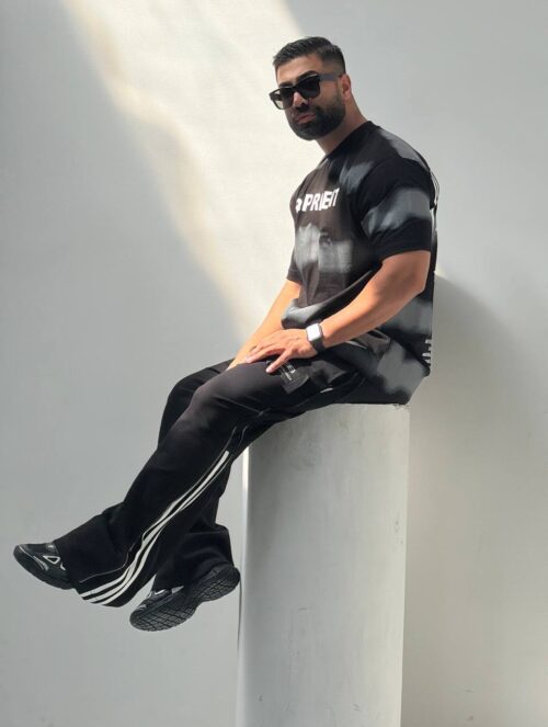 تیشرتRepresent