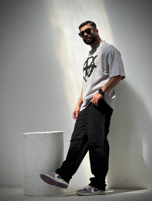 تیشرت VETEMENTS