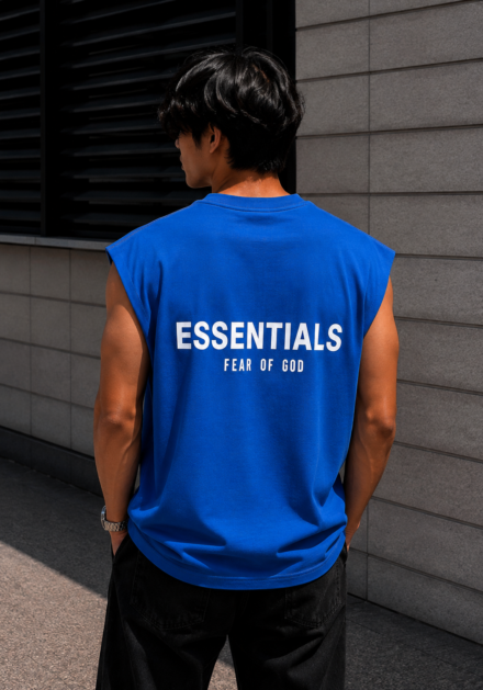 وست ESSENTIALS